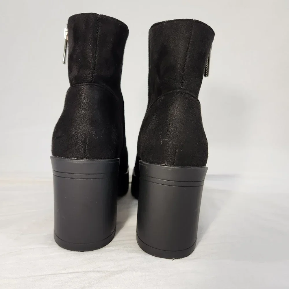 FRENCH CONNECTION Black Jasmine Lug Sole Vegan Side Zip Booties Size 8 LIKE NEW! - Picture 3 of 16